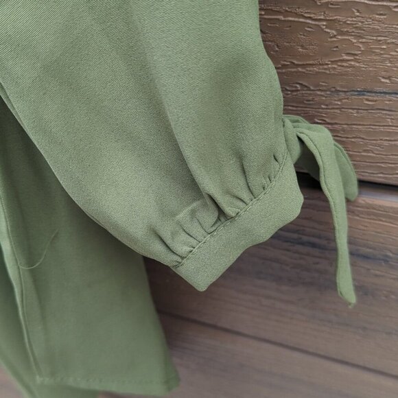 Olive Green Off-Shoulder Women's stretcg Loose Fit Top - Small NWT - Picture 5 of 6